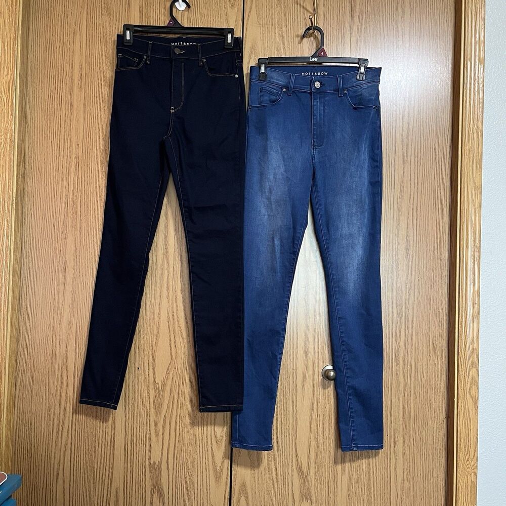 MOTT & BOW High Rise Skinny Jeans Women’s 3 Bundle Of 2